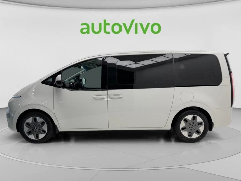 Hyundai Staria 2.2 CRDI Tecno 9S