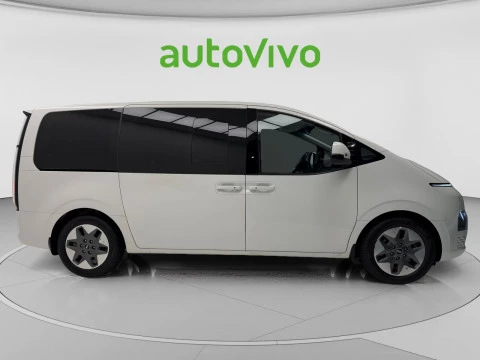 Hyundai Staria 2.2 CRDI Tecno 9S