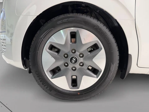 Hyundai Staria 2.2 CRDI Tecno 9S