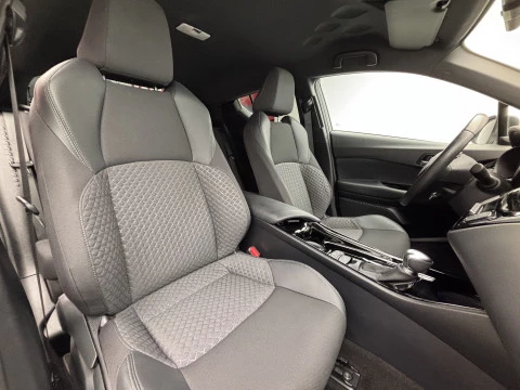 Toyota C-HR 1.8 125H Advance