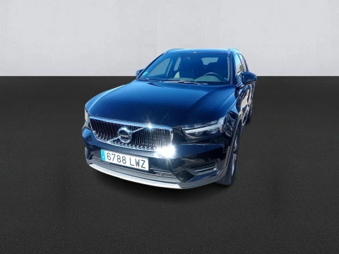 Volvo XC40 1.5 T2 Momentum Pro Auto