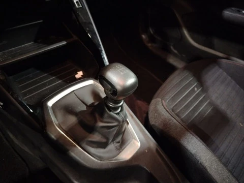 Peugeot 208 BlueHDi 73kW (100CV) Active