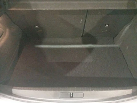 Peugeot 208 BlueHDi 73kW (100CV) Active