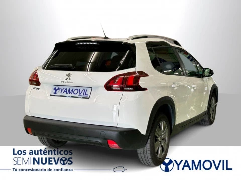 Peugeot 2008 PureTech 110 SANDS Signature 81 kW (110 CV)