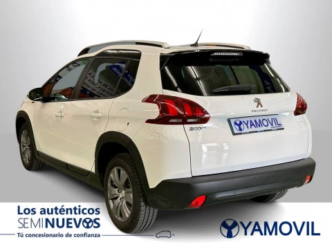 Peugeot 2008 PureTech 110 SANDS Signature 81 kW (110 CV)