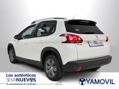 Peugeot 2008 PureTech 110 SANDS Signature 81 kW (110 CV)
