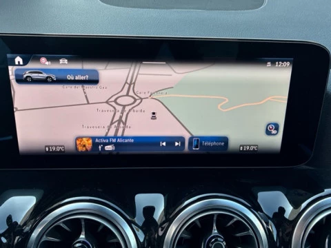 Mercedes-Benz GLA  250 e