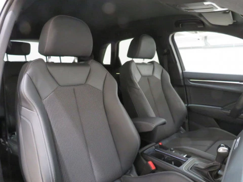 Audi Q3 Black line 35 TDI 110 kW (150 CV) S tronic