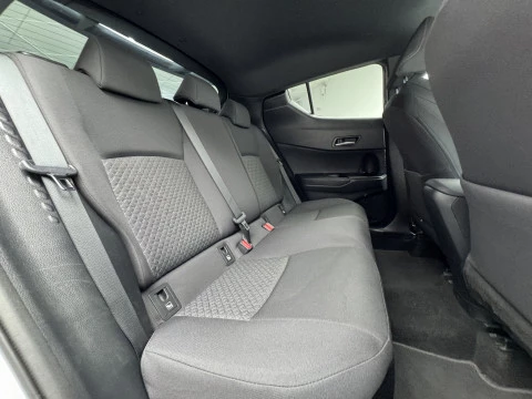 Toyota C-HR 2.0 180H Advance