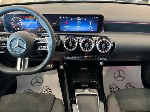 Mercedes-Benz Clase A  250 e MG Line (EURO 6e)