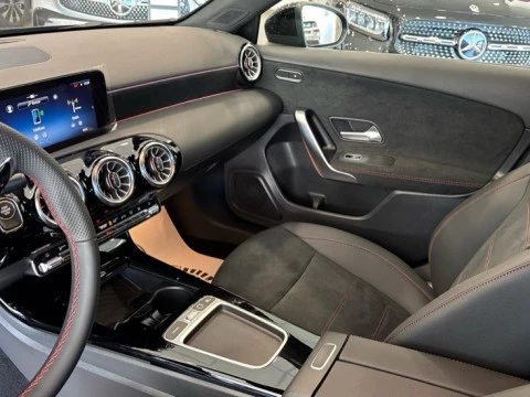 Mercedes-Benz Clase A  250 e MG Line (EURO 6e)