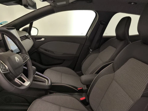 Renault Clio Techno E-Tech full hybrid 145 (103kw)