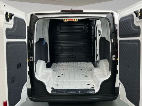 Kia PV5 Cargo L2H1 Plus Long Range