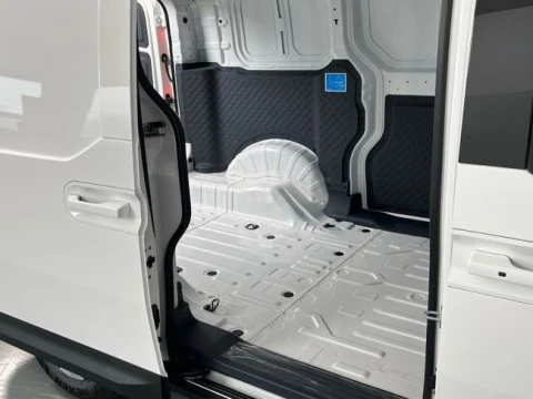 Kia PV5 Cargo L2H1 Plus Long Range