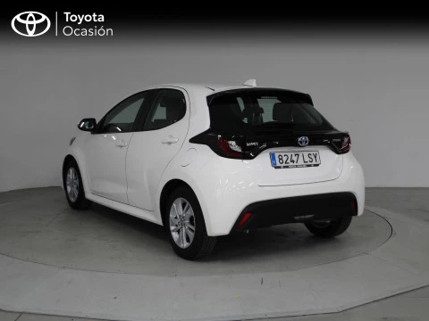 Toyota Yaris 1.5 120H Business Plus