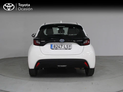 Toyota Yaris 1.5 120H Business Plus