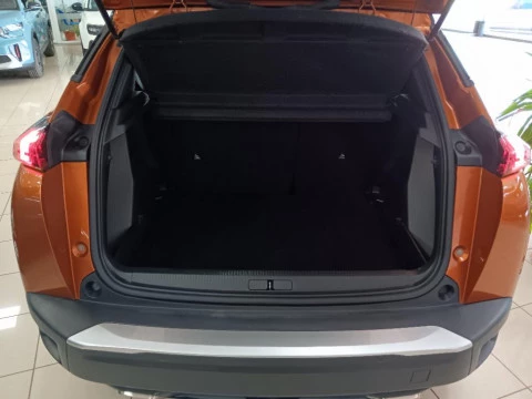 Peugeot 2008 1.2 PURETECH 130 S&S GT 5P