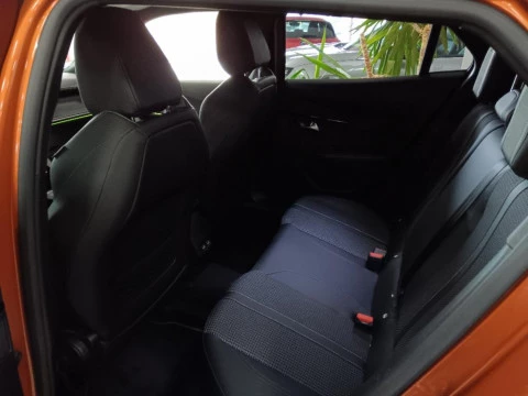 Peugeot 2008 1.2 PURETECH 130 S&S GT 5P