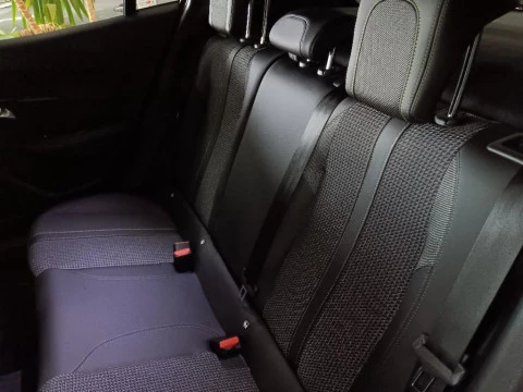 Peugeot 2008 1.2 PURETECH 130 S&S GT 5P