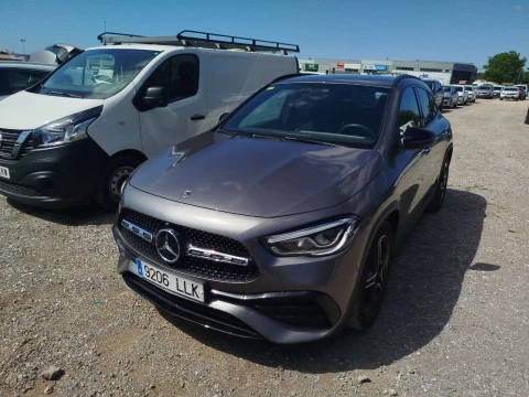 Mercedes-Benz GLA GLA 200 D