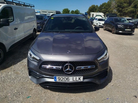 Mercedes-Benz GLA GLA 200 D