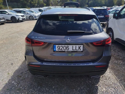 Mercedes-Benz GLA GLA 200 D