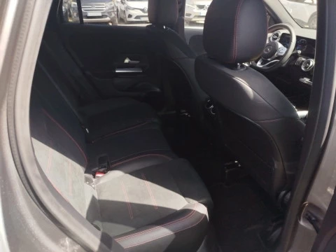 Mercedes-Benz GLA GLA 200 D
