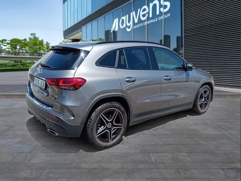 Mercedes-Benz GLA GLA 200 D