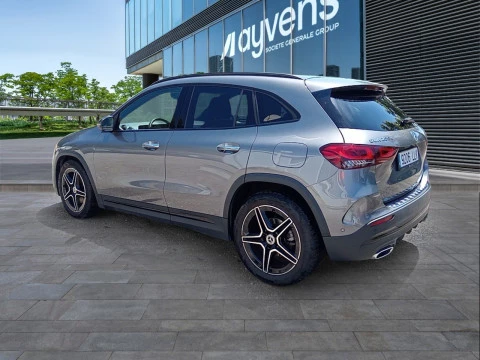 Mercedes-Benz GLA GLA 200 D
