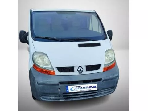 Renault Trafic Combi 6 27 Corto Normal 1.9dCi 100 Renault Trafic Combi 6 27 Corto Normal 1.9dCi 100