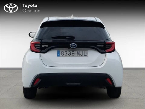Toyota Yaris 5 Puertas Active Tech 120H Automático (e-CVT)
