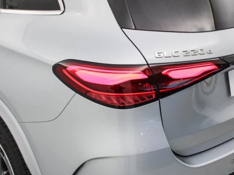 Mercedes-Benz Clase GLC 2.0 GLC 220 D MHEV AUTO 4MATIC 197 5P