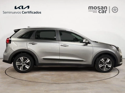Kia Niro 1.6 GDi HEV 104kW (141CV) Drive