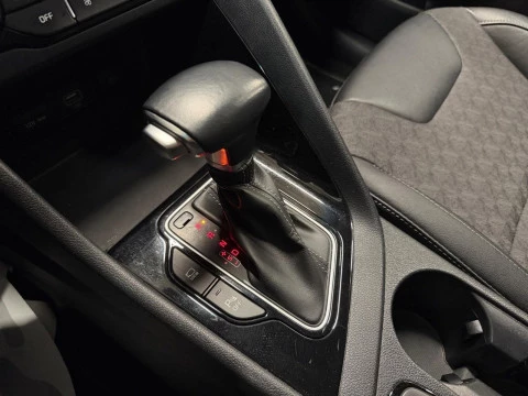 Kia Niro 1.6 GDi HEV 104kW (141CV) Drive