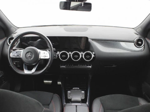 Mercedes-Benz GLA GLA 180