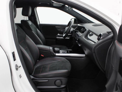 Mercedes-Benz GLA GLA 180