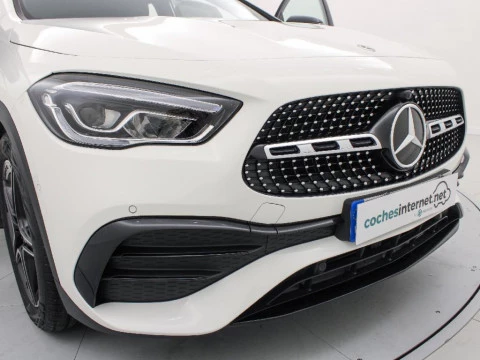 Mercedes-Benz GLA GLA 180