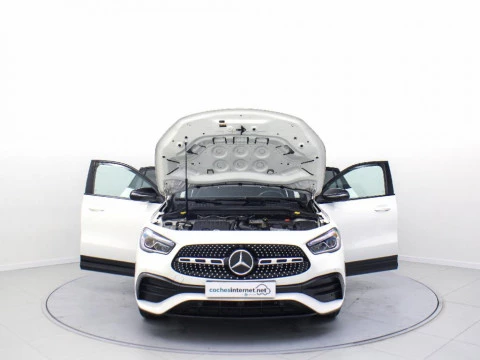 Mercedes-Benz GLA GLA 180
