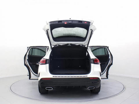 Mercedes-Benz GLA GLA 180