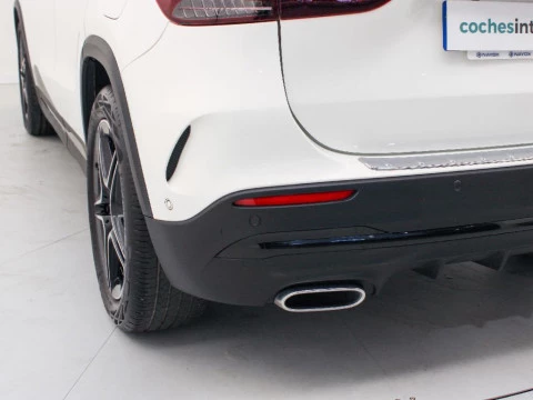 Mercedes-Benz GLA GLA 180