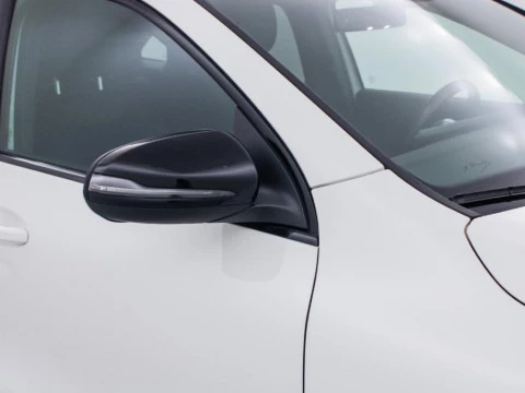 Mercedes-Benz GLA GLA 180