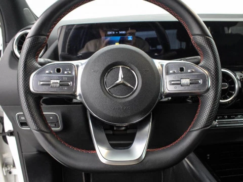 Mercedes-Benz GLA GLA 180
