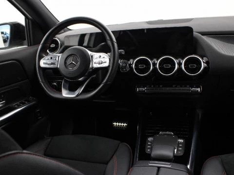 Mercedes-Benz GLA GLA 180