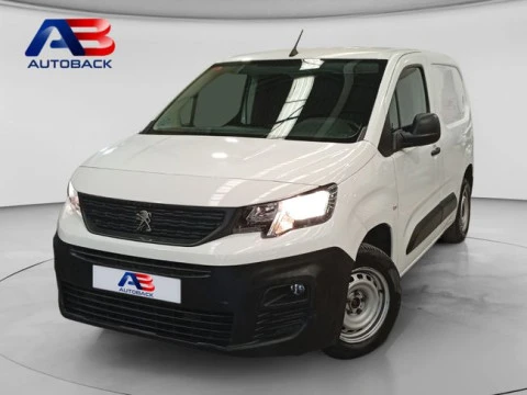 Peugeot Partner Pro Standard 600kg BlueHDi 100 CV 