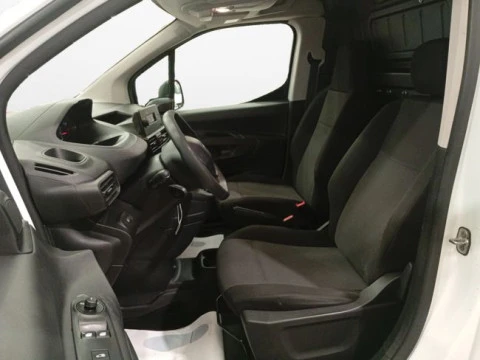 Peugeot Partner Pro Standard 600kg BlueHDi 100 CV 