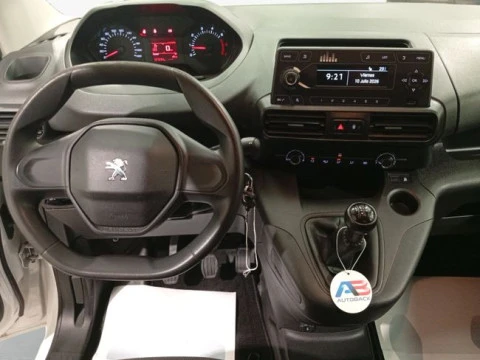 Peugeot Partner Pro Standard 600kg BlueHDi 100 CV 