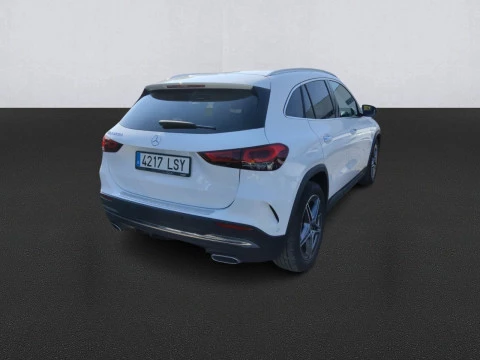 Mercedes-Benz GLA GLA 200 D