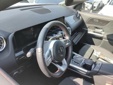 Mercedes-Benz GLA GLA 200 D