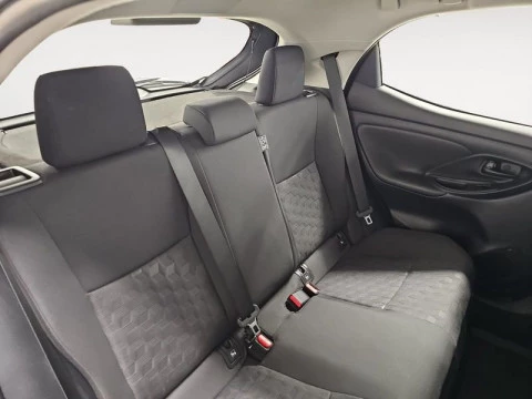 Toyota Yaris 1.5 120H Active Plus