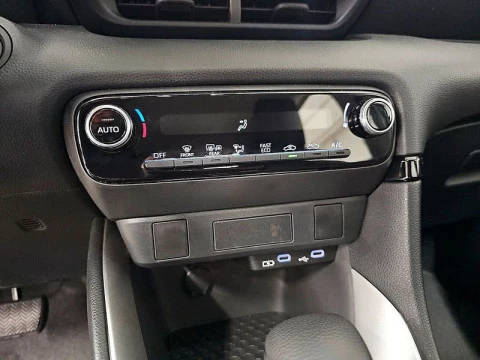 Toyota Yaris 1.5 120H Active Plus